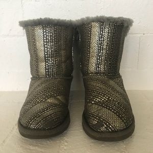 UGG Girls Bailey Bow II Boot